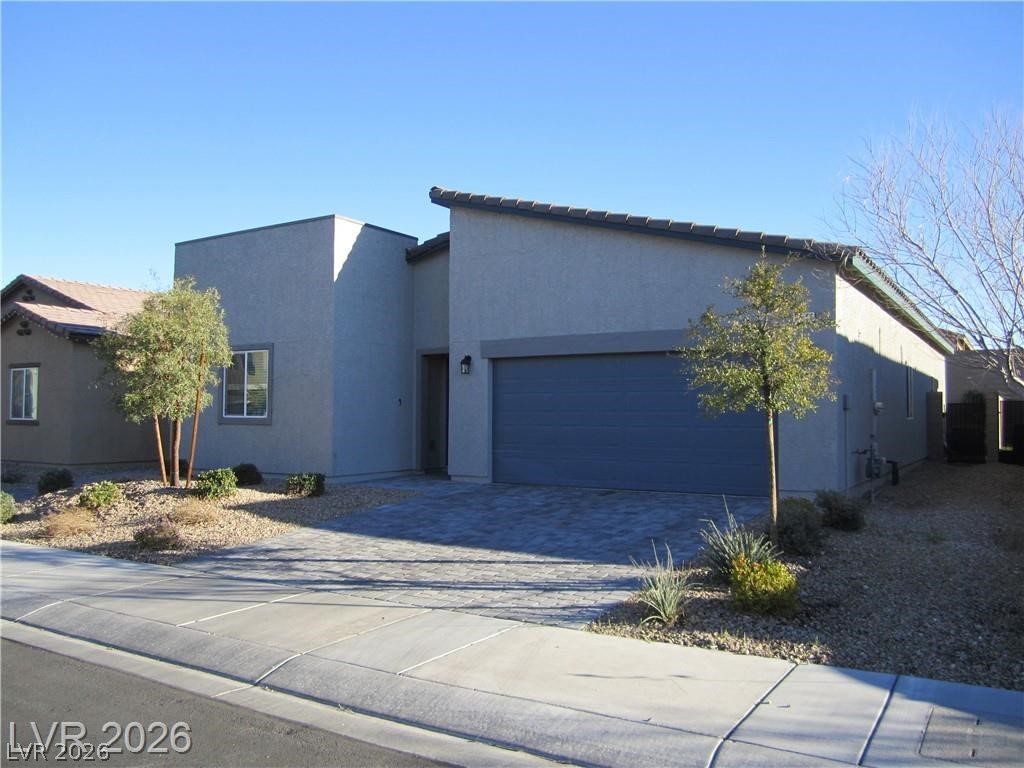 7571 pink mimosa Avenue