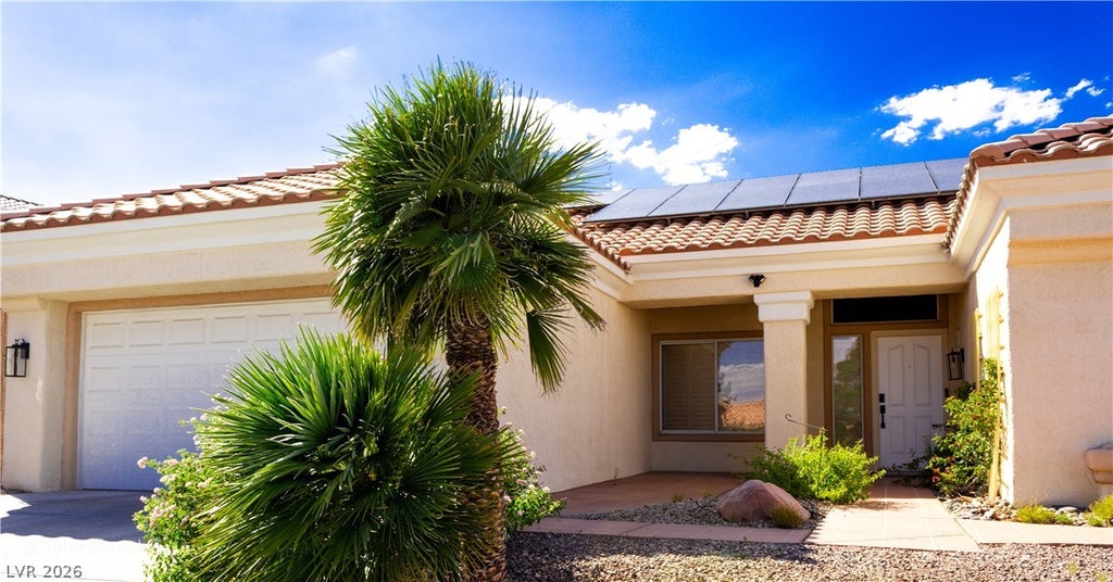 Photo of 10508 Mission Lakes Avenue, Las Vegas, NV 89134 (MLS # 2810810)