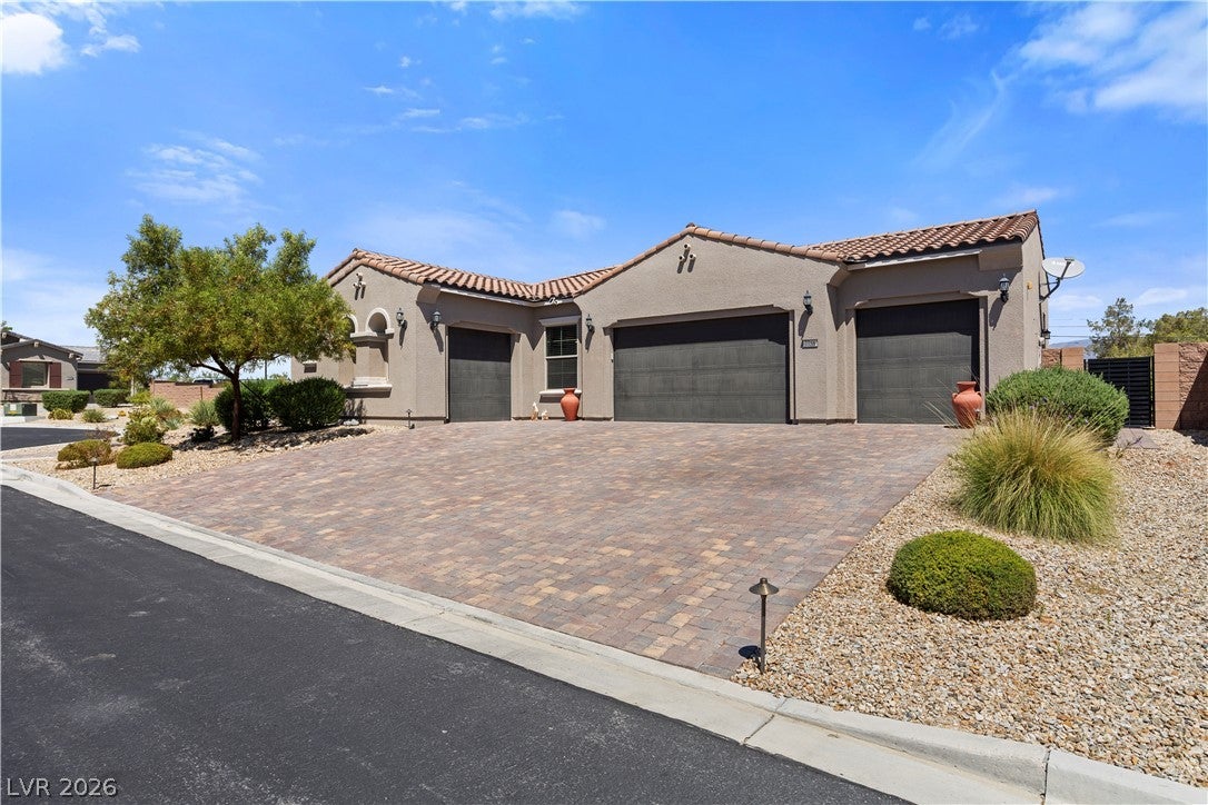 7758 Aztec Sandstone Court