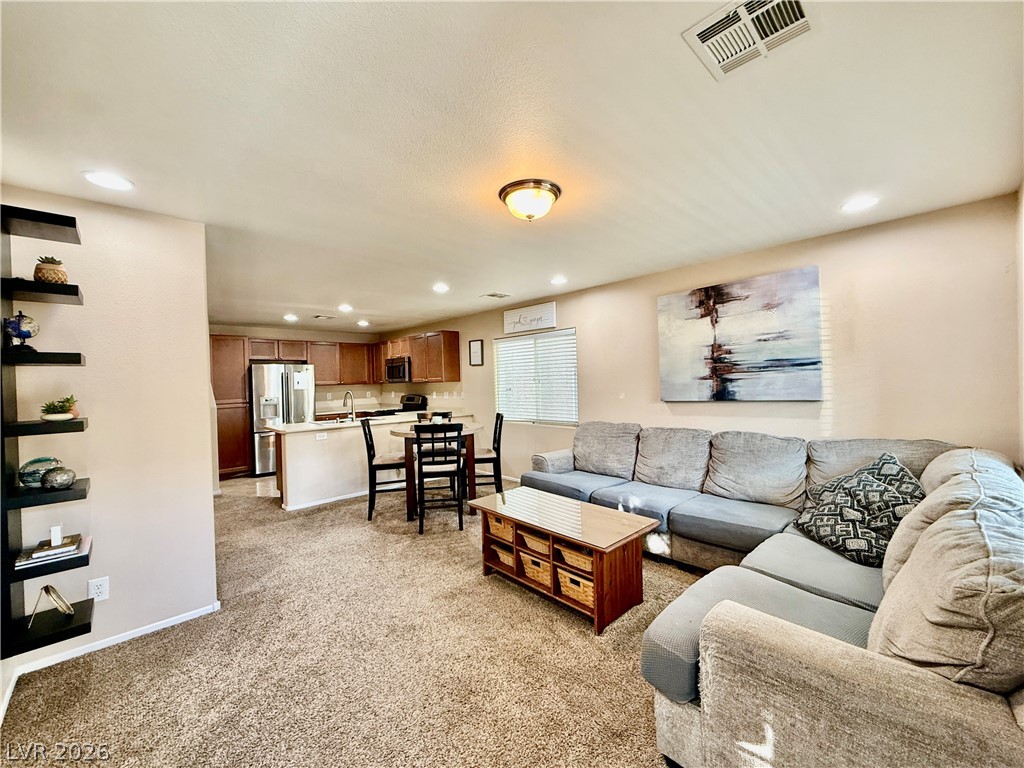 9116 Tantalizing Avenue