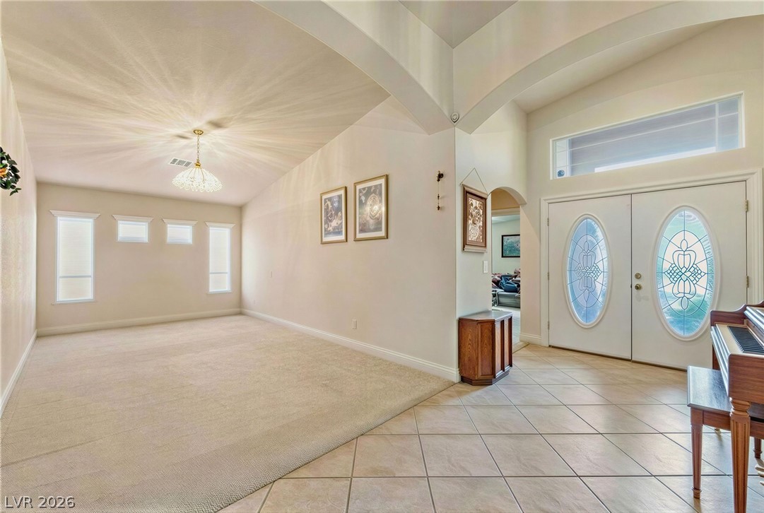 6816 Hazelnut Garden Street