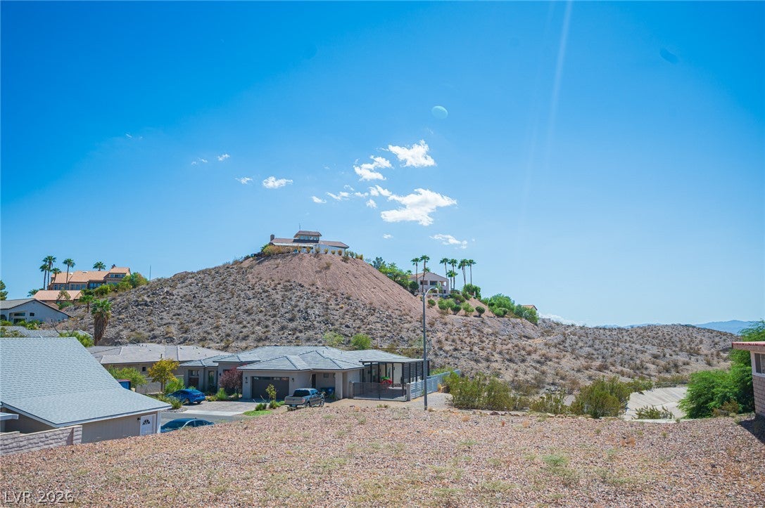 1317 Highland Court