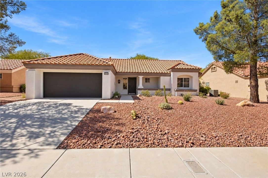 2529 Highvale Drive