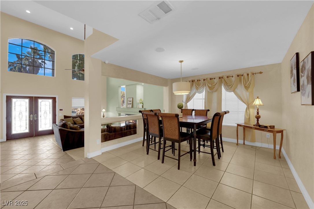 9852 Snowy Canyon Court