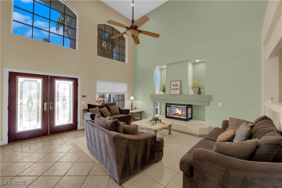 9852 Snowy Canyon Court