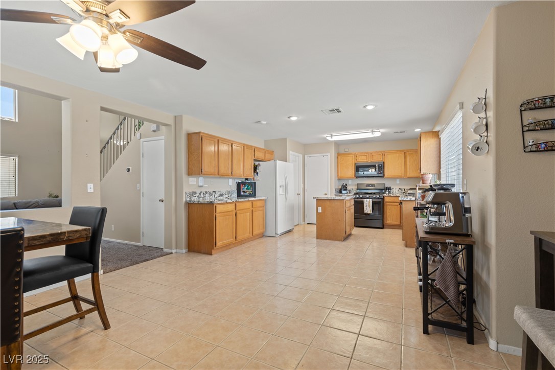 1906 Desert Sage Avenue, North Las Vegas, Nevada image 13
