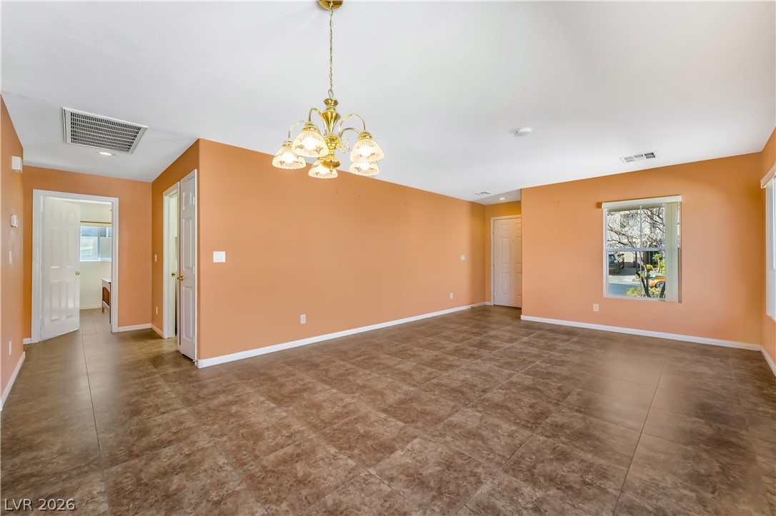 194 Kings Canyon Court