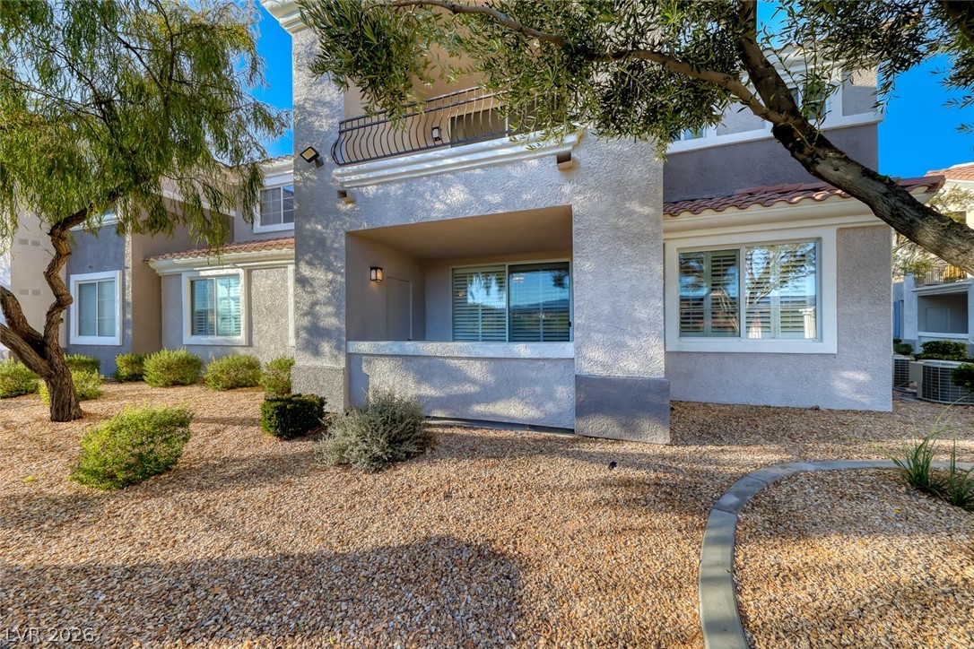 2325 Windmill Parkway 1512
