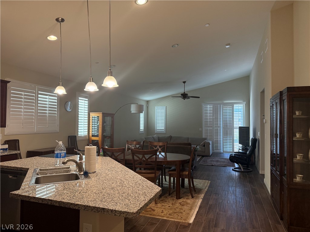 2646 Cooper Gallery Street