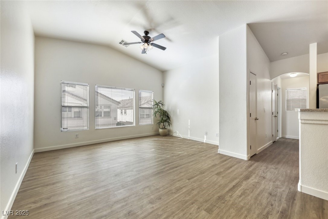 2572 Land Rush Drive