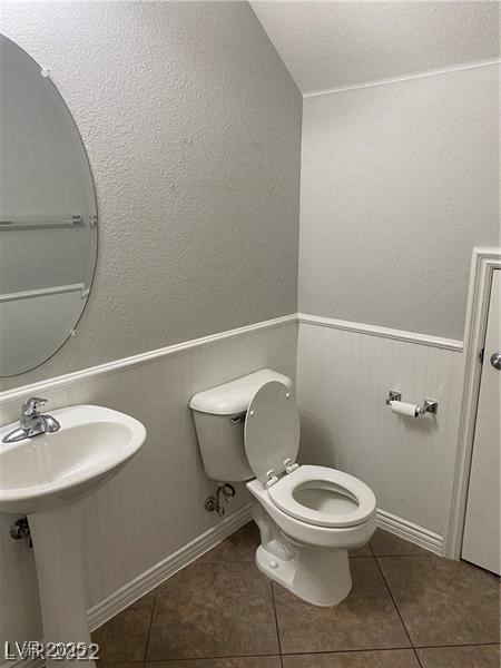 Las Vegas, Nevada 89166, United States, 4 Bedrooms Bedrooms, ,3 BathroomsBathrooms,Residential,Pending,123176