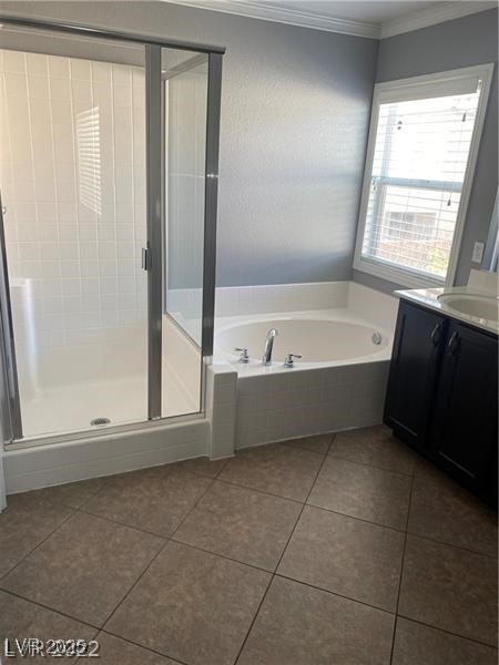 Las Vegas, Nevada 89166, United States, 4 Bedrooms Bedrooms, ,3 BathroomsBathrooms,Residential,Pending,123176