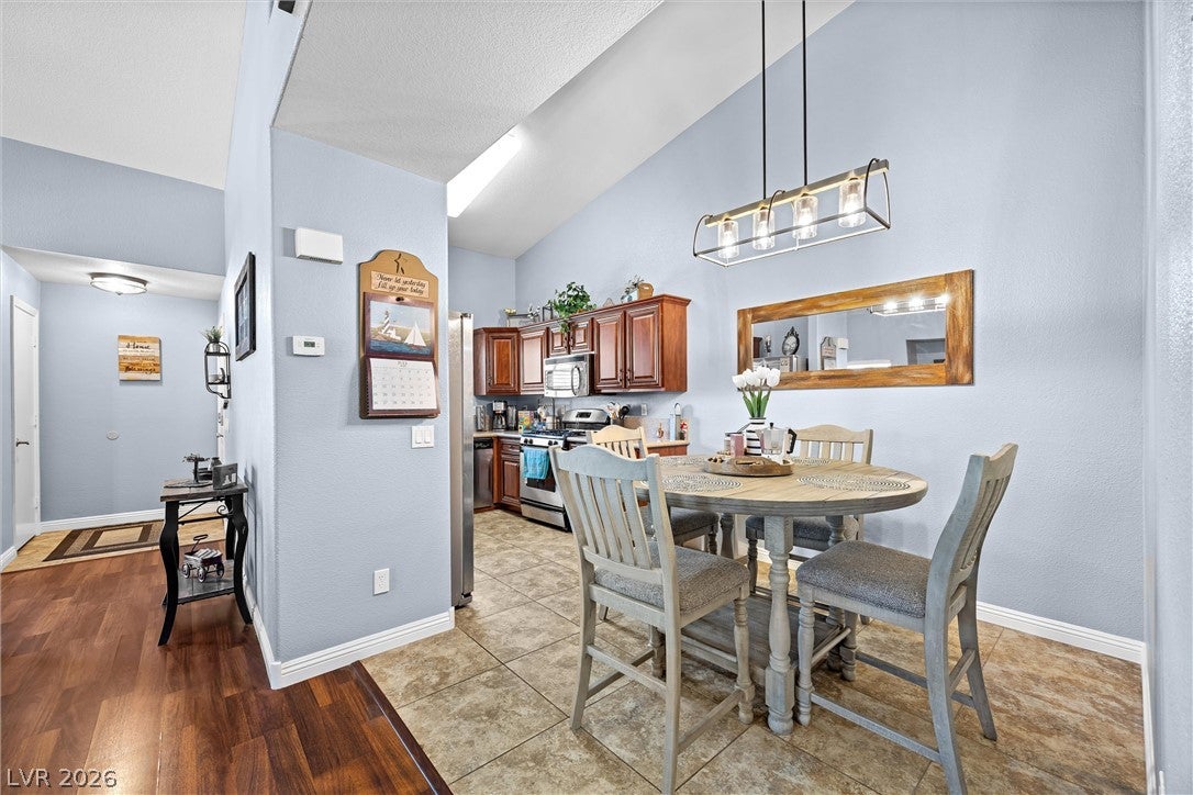 2053 Gravel Hill Street 201