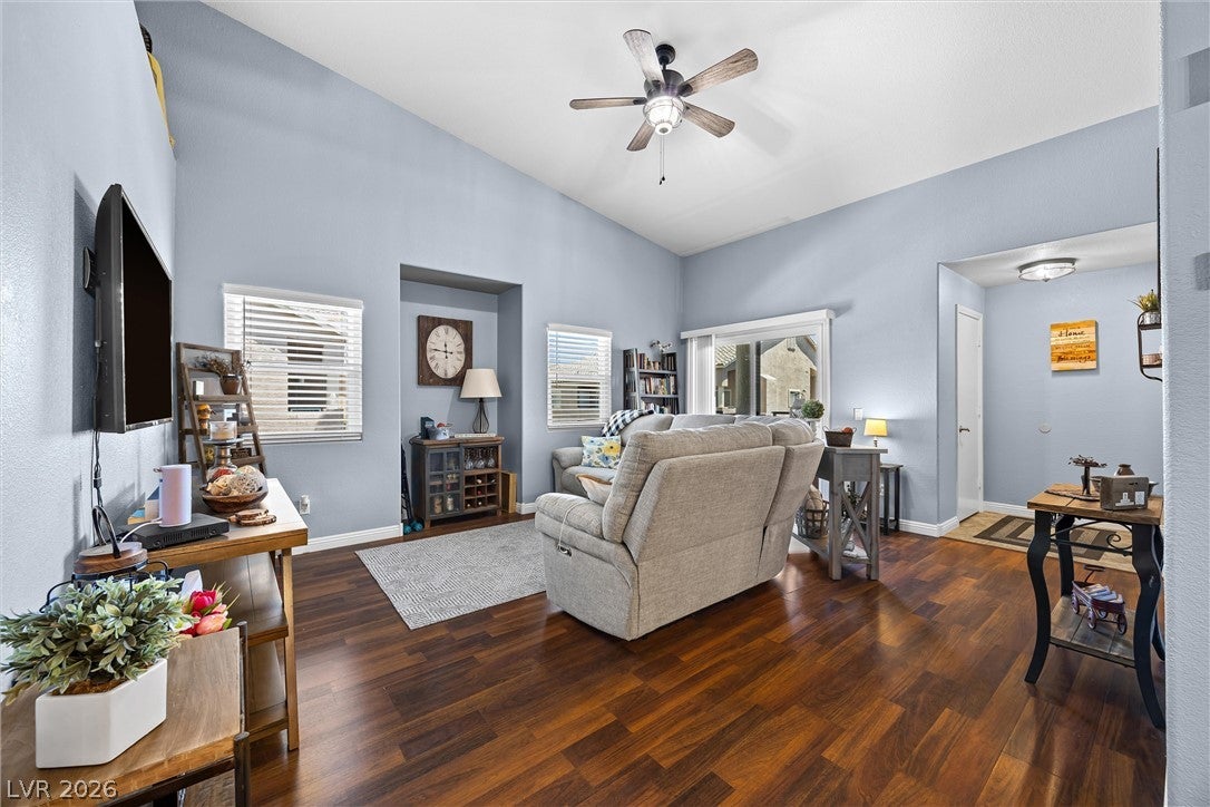 2053 Gravel Hill Street 201