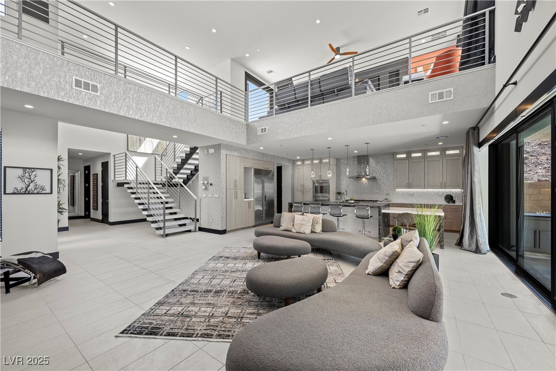 5 Highland Cove Lane