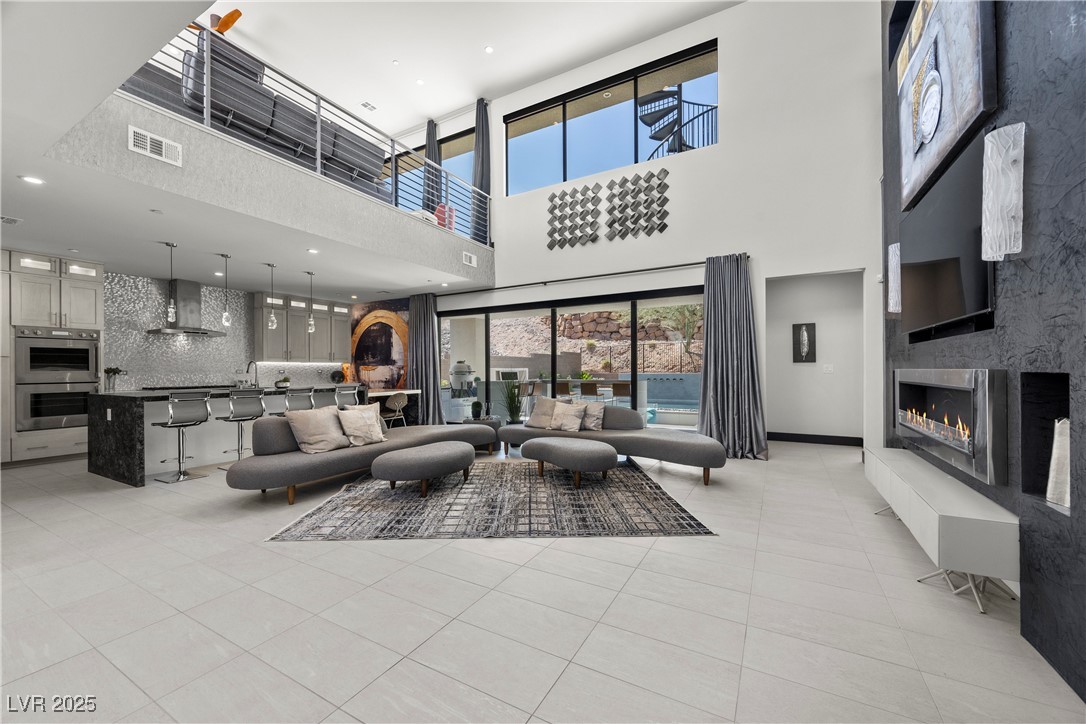 5 Highland Cove Lane