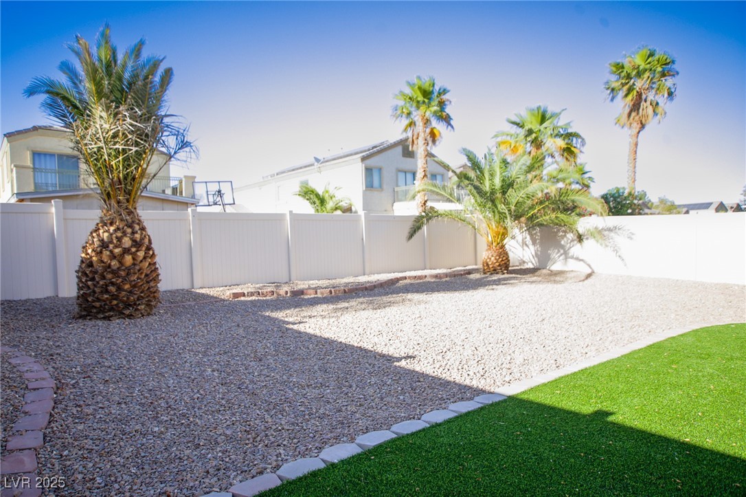 3652 Remington Grove Avenue, North Las Vegas, Nevada image 11
