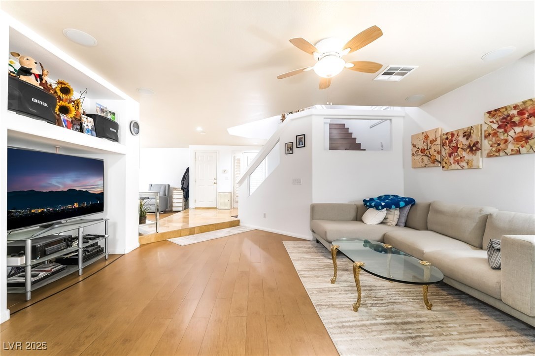 10922 Fintry Hills Street