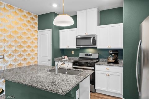 Townhouse For Sale - 340 Larksong Avenue<br/> Henderson, NV 89011