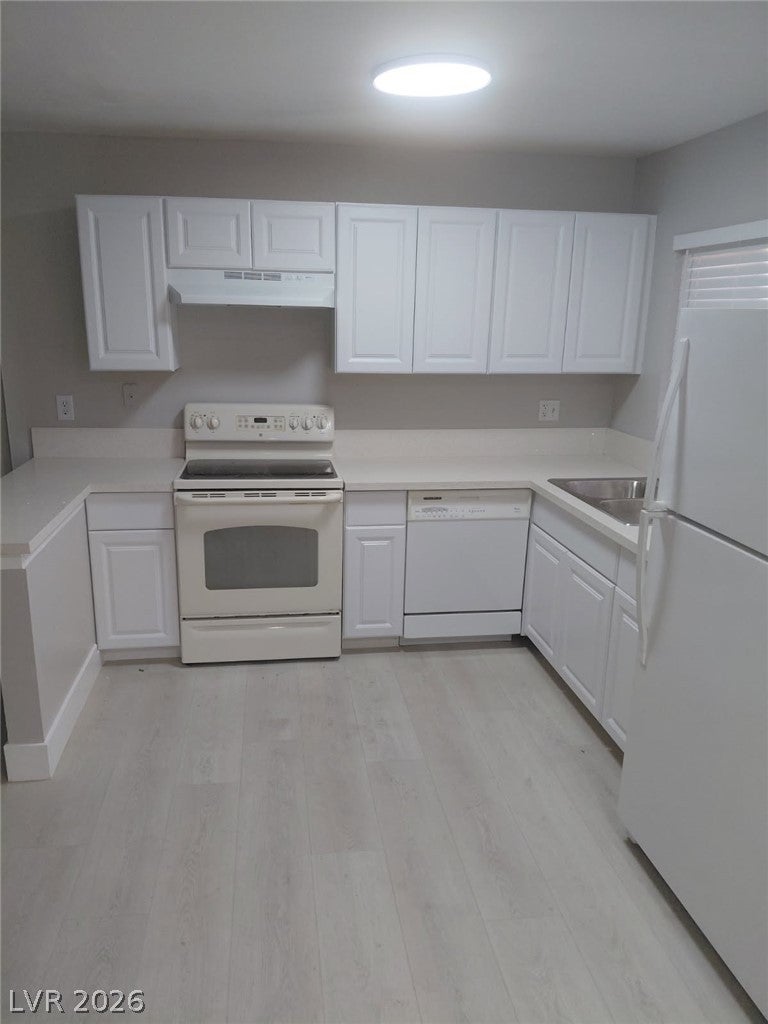 5228 Garden Lane