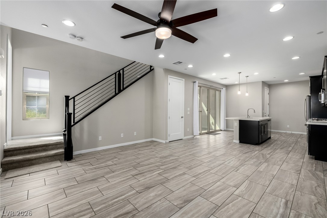 12 Kimberlite Drive