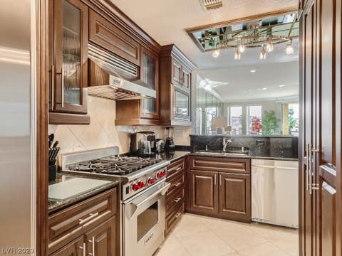 Photo of 230 E Flamingo Road #223, Las Vegas, NV 89169 (MLS # 2496223)