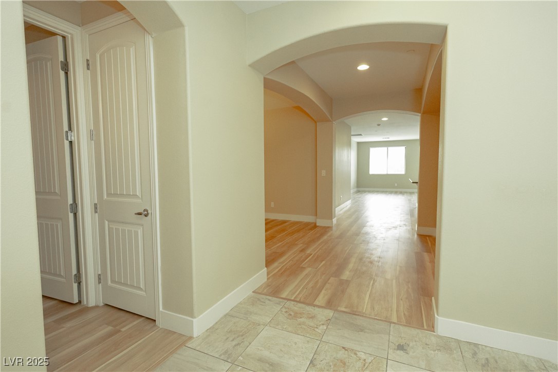 1617 Meadow Bluffs Avenue, Henderson, Nevada image 6