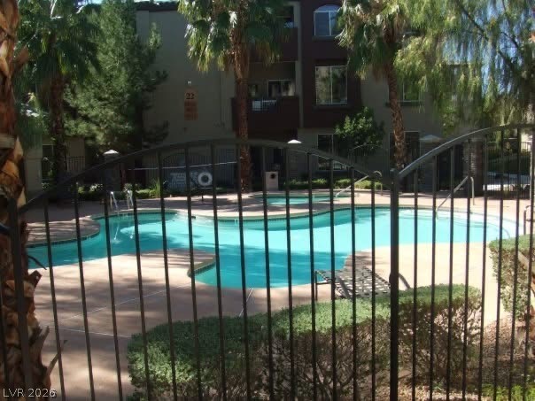 4400 S Jones Boulevard 3083