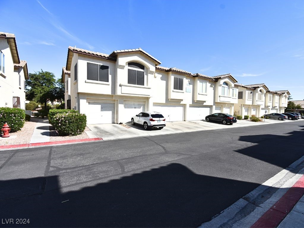 4810 Black Bear Road #202, Las Vegas, Nevada image 2