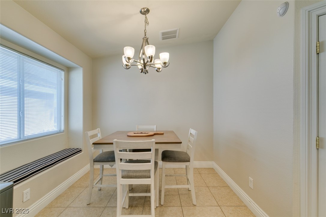 Las Vegas, Nevada 89139, United States, 4 Bedrooms Bedrooms, ,2 BathroomsBathrooms,Residential,Pending,3550