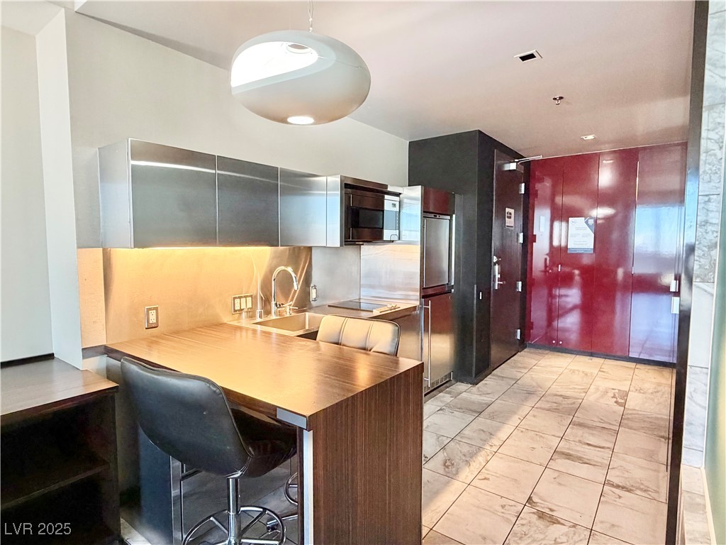 4381 W Flamingo Road 5006