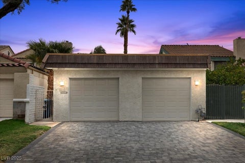 Photo of 3177 Bel Air Drive, Las Vegas, NV 89109 (MLS # 2734454)