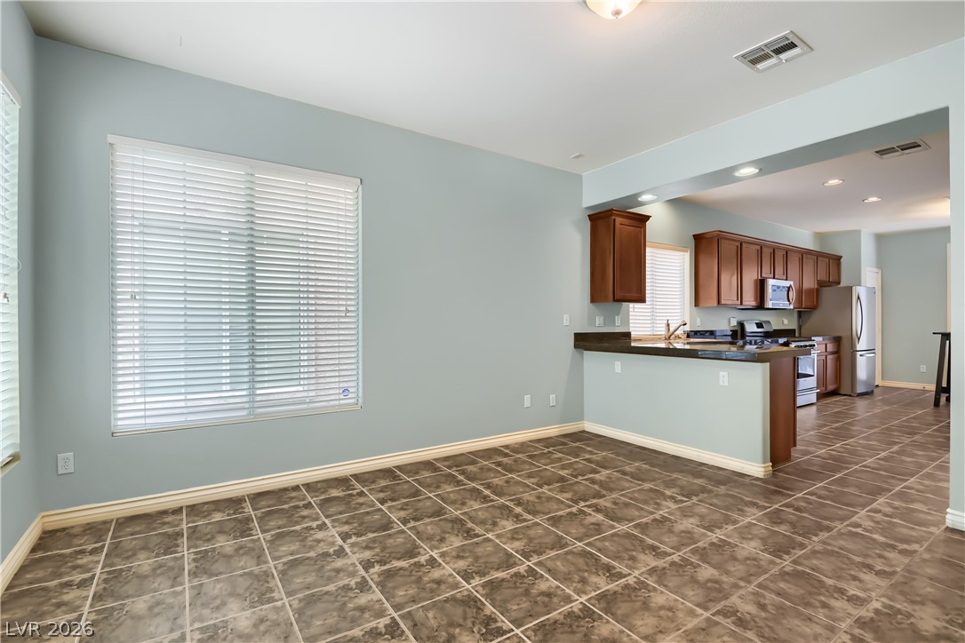 1643 Bamboo Rain Avenue