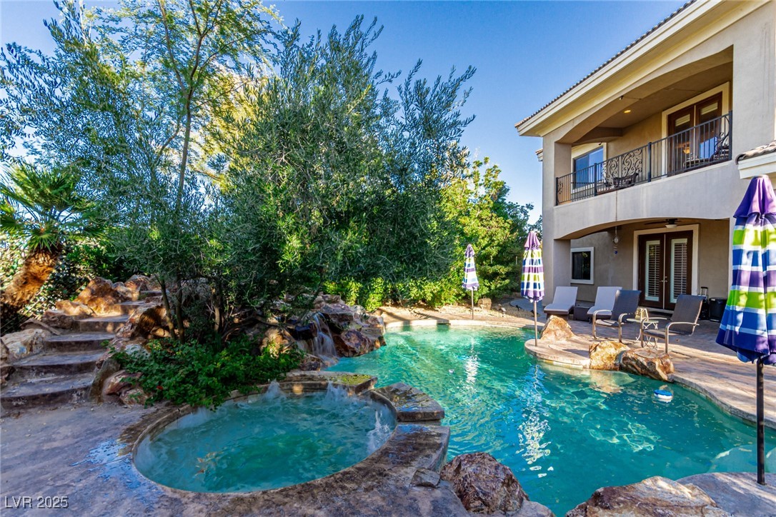 2033 Winter Wind Street