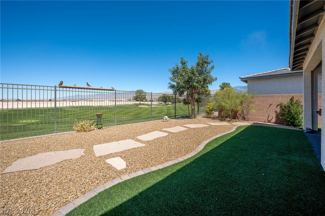 4592 E Clear Meadow Avenue