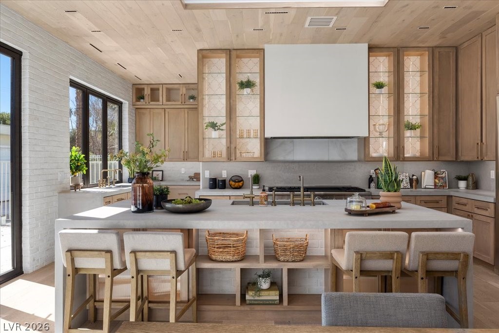2401 Driftwood Drive