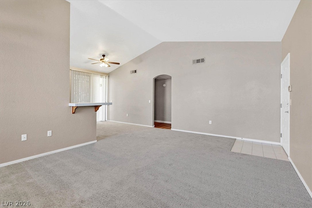 1830 N Buffalo Drive 2033