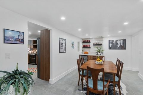 Tiny photo for 3333 Seminole Circle, Las Vegas, NV 89169 (MLS # 2743301)