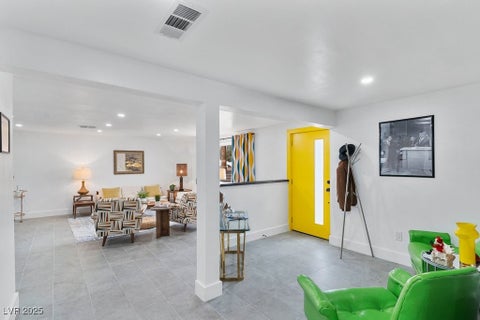 Tiny photo for 3333 Seminole Circle, Las Vegas, NV 89169 (MLS # 2743301)