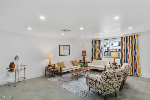 Tiny photo for 3333 Seminole Circle, Las Vegas, NV 89169 (MLS # 2743301)