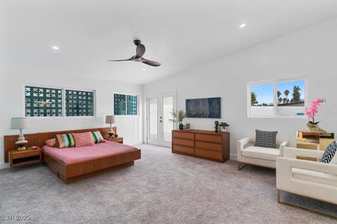 Tiny photo for 3333 Seminole Circle, Las Vegas, NV 89169 (MLS # 2743301)