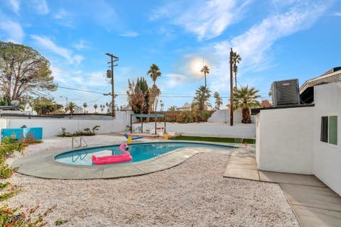 Tiny photo for 3333 Seminole Circle, Las Vegas, NV 89169 (MLS # 2743301)
