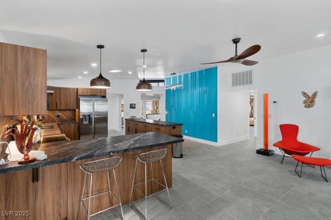 Tiny photo for 3333 Seminole Circle, Las Vegas, NV 89169 (MLS # 2743301)