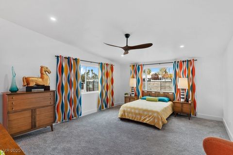 Tiny photo for 3333 Seminole Circle, Las Vegas, NV 89169 (MLS # 2743301)