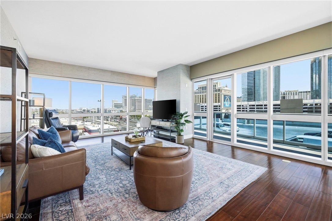 4471 Dean Martin Drive 810