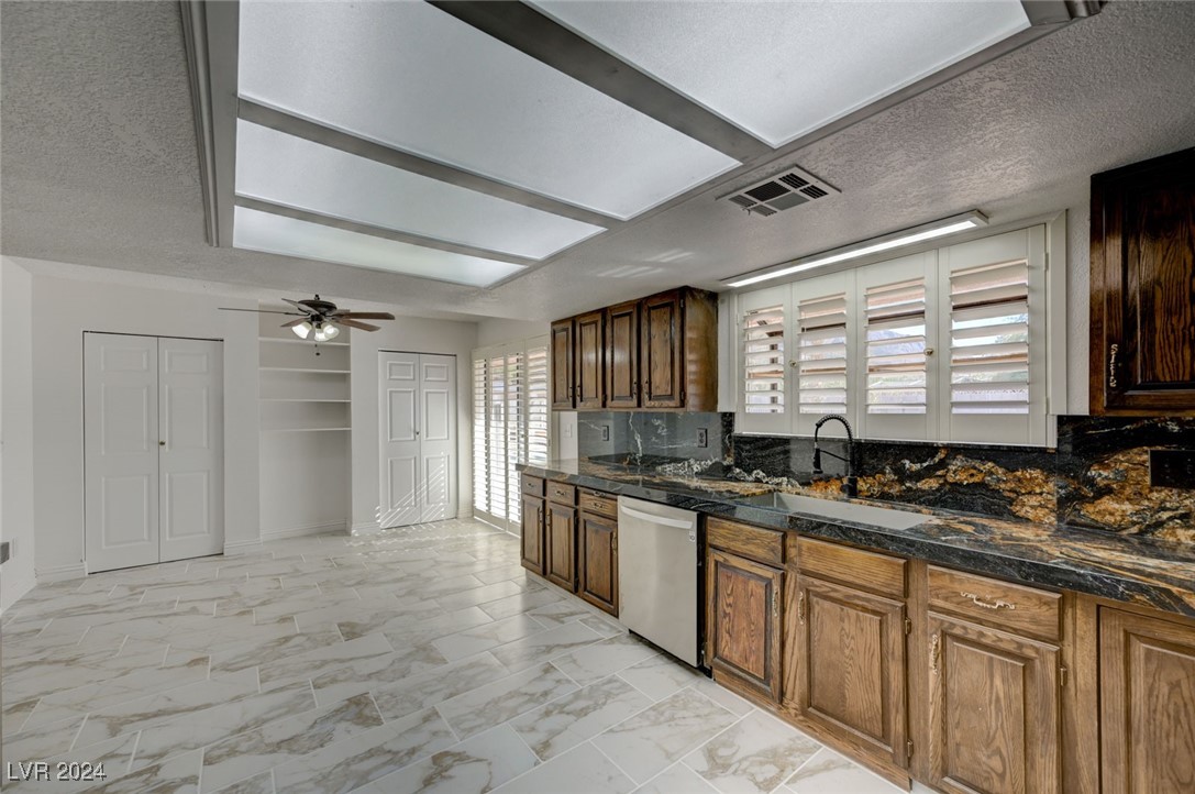 6855 Stone Drive, Las Vegas, Nevada image 21