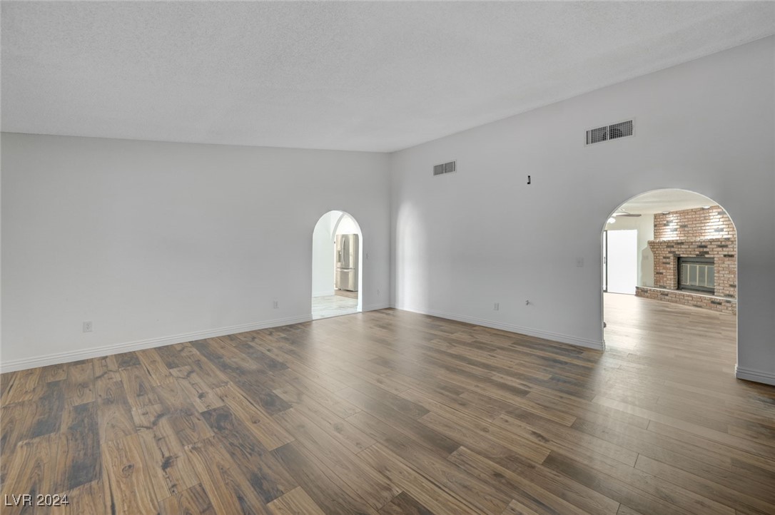 6855 Stone Drive, Las Vegas, Nevada image 11