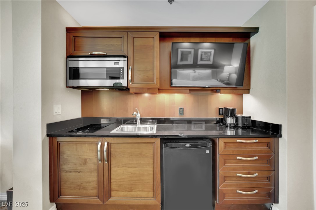 135 E Harmon Avenue #315, Las Vegas, Nevada image 5