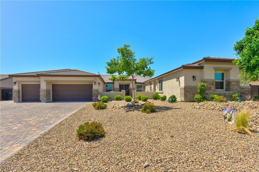 9511 Star Vista Court