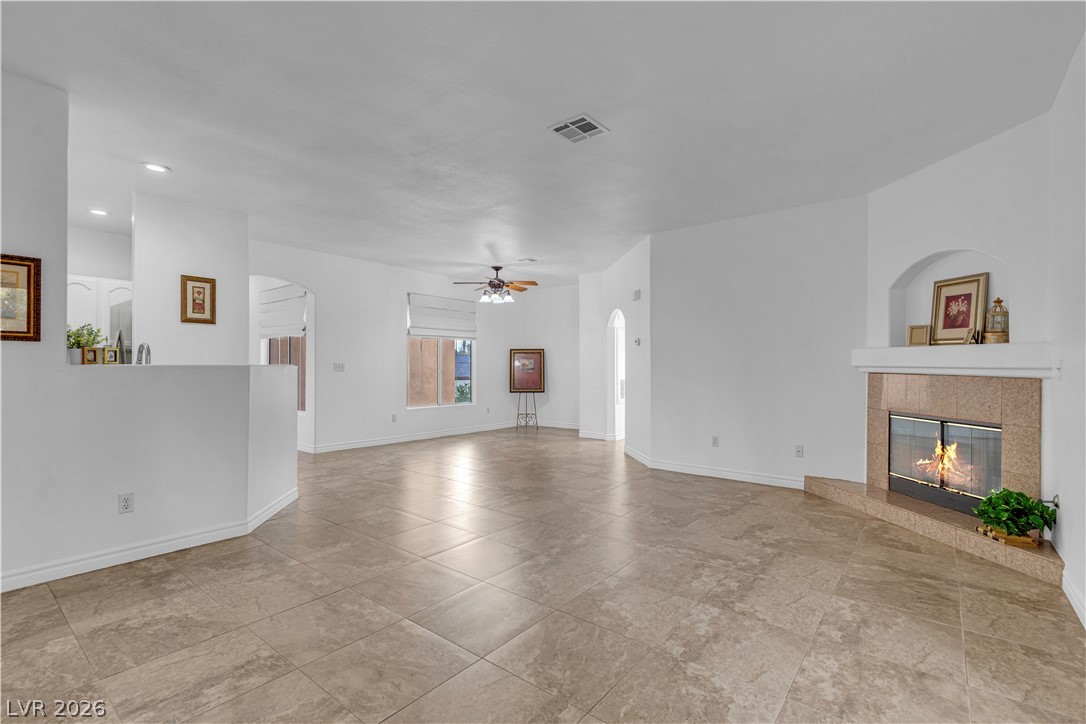 2050 W Warm Springs Road 4322